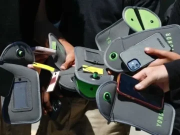 End the Texas School Phone Ban